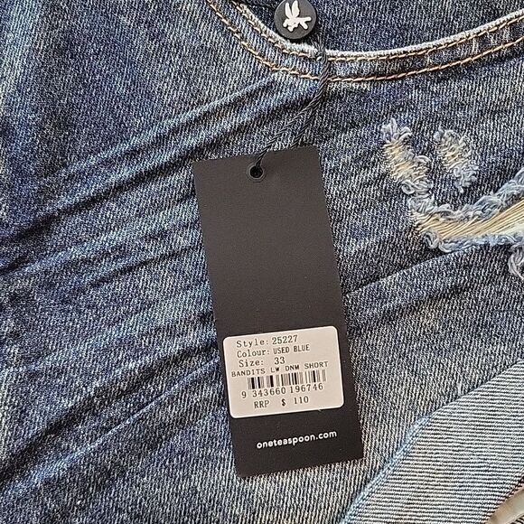 One Teaspoon Denim Shorts NWT - Picture 5 of 9